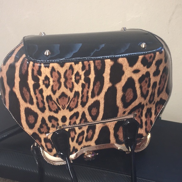 Brand New Cheetah purse - Picture 16 of 16